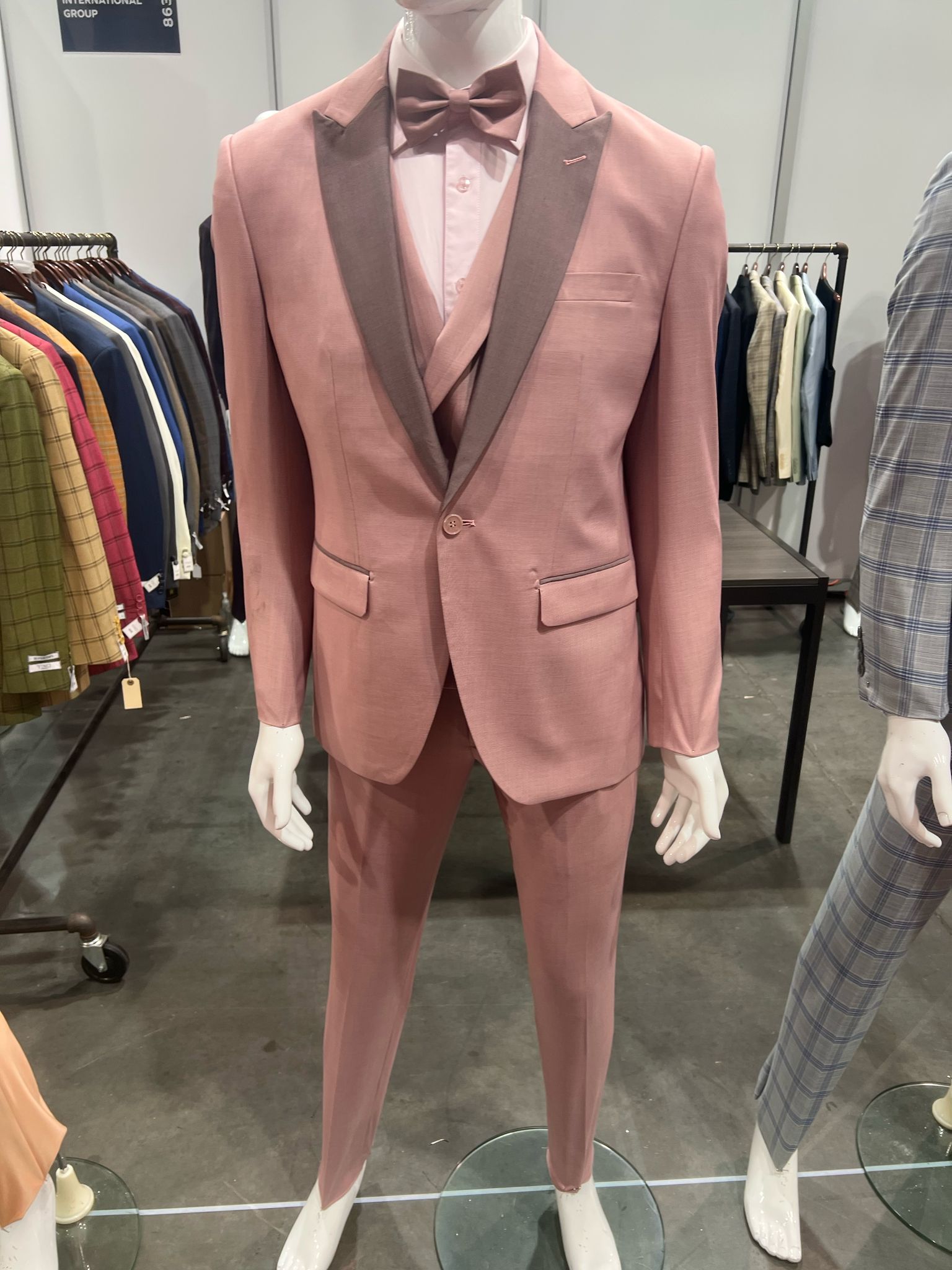 Mens Dusty Pink Three-Piece Slim Fit Tuxedo with Contrast Satin Lapel and Bow Tie - 34 Short or Extra Small