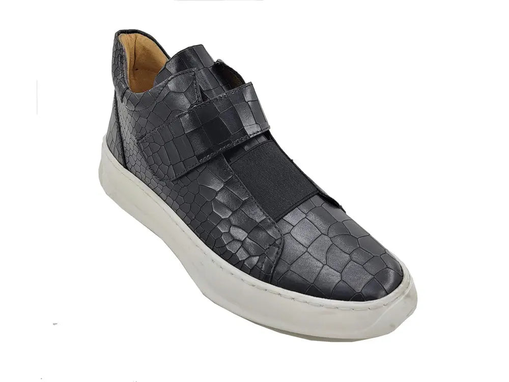 Embossed Mid-top Leather Sneaker - 7.5