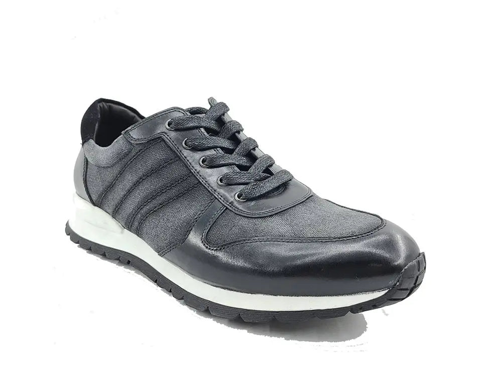 Carrucci Fashion Sneaker Calfskin with Canvas inlaid - 7.5