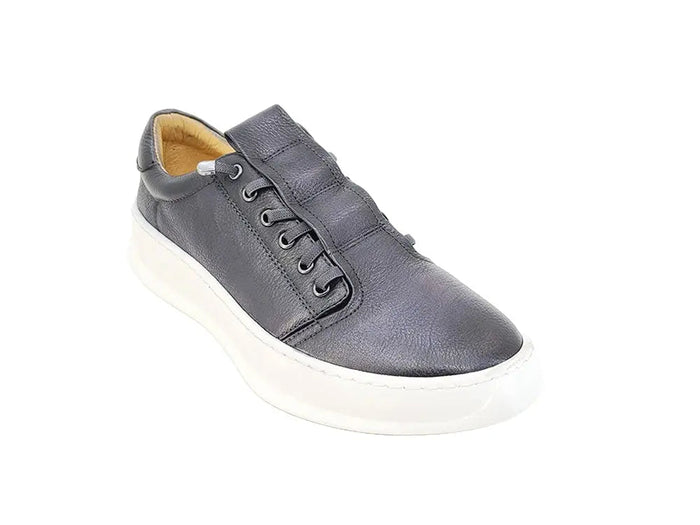 Carrucci Genuine Calfskin Slip-On Sneakers