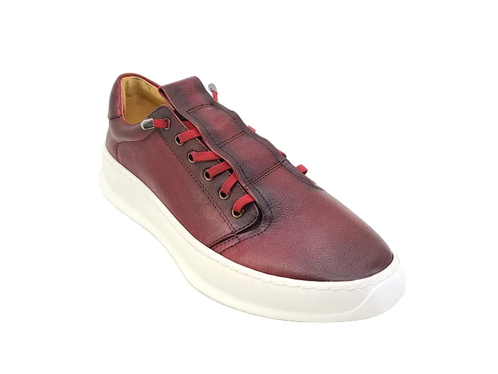 Carrucci Genuine Calfskin Slip-On Sneakers - 10
