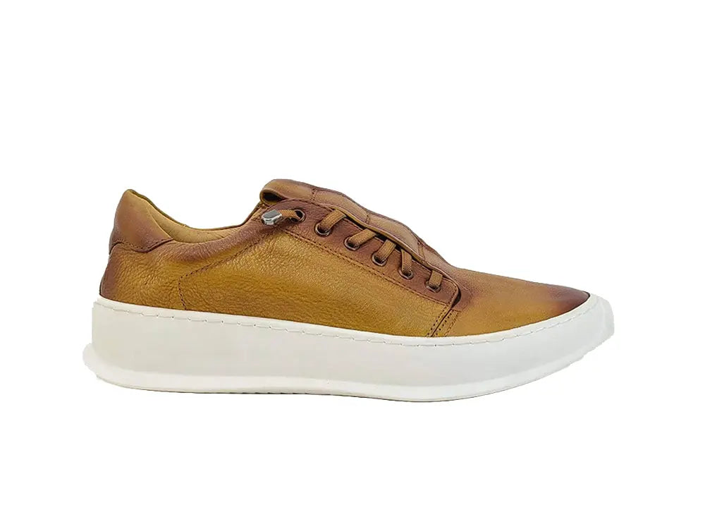Carrucci Genuine Calfskin Slip-On Sneakers - 10