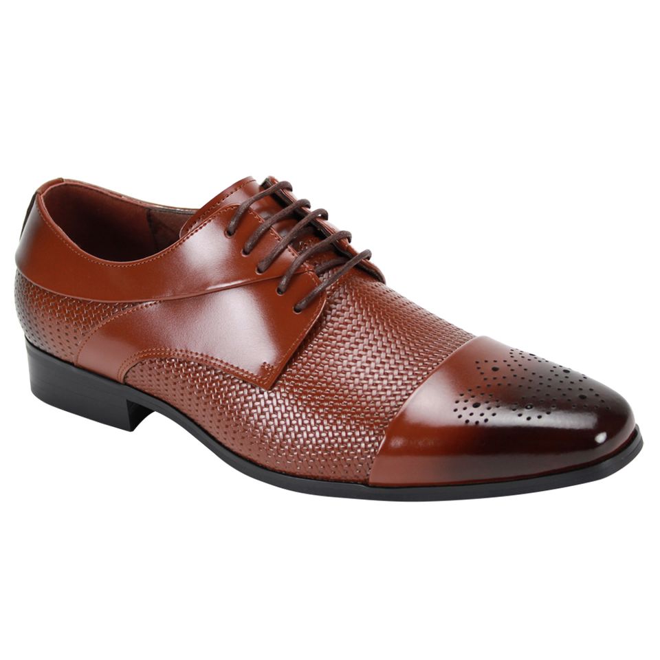 Giorgio Venturi Leather Cap Toe Lace Up Brogue Dress Shoes - 7 Standard / D / Medium