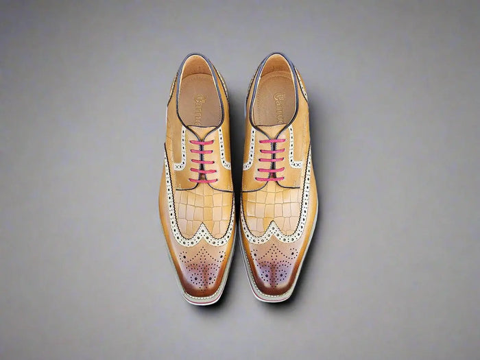 Carrucci Gorgeous Lace-Up Oxford