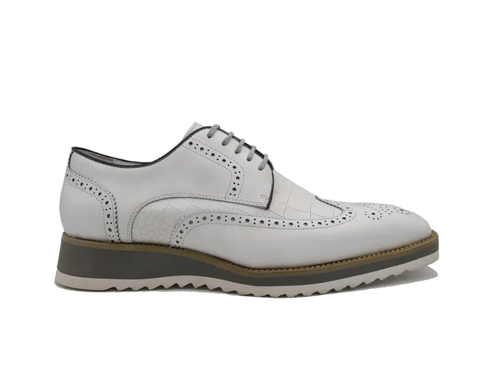 Carrucci Gorgeous Lace-Up Oxford
