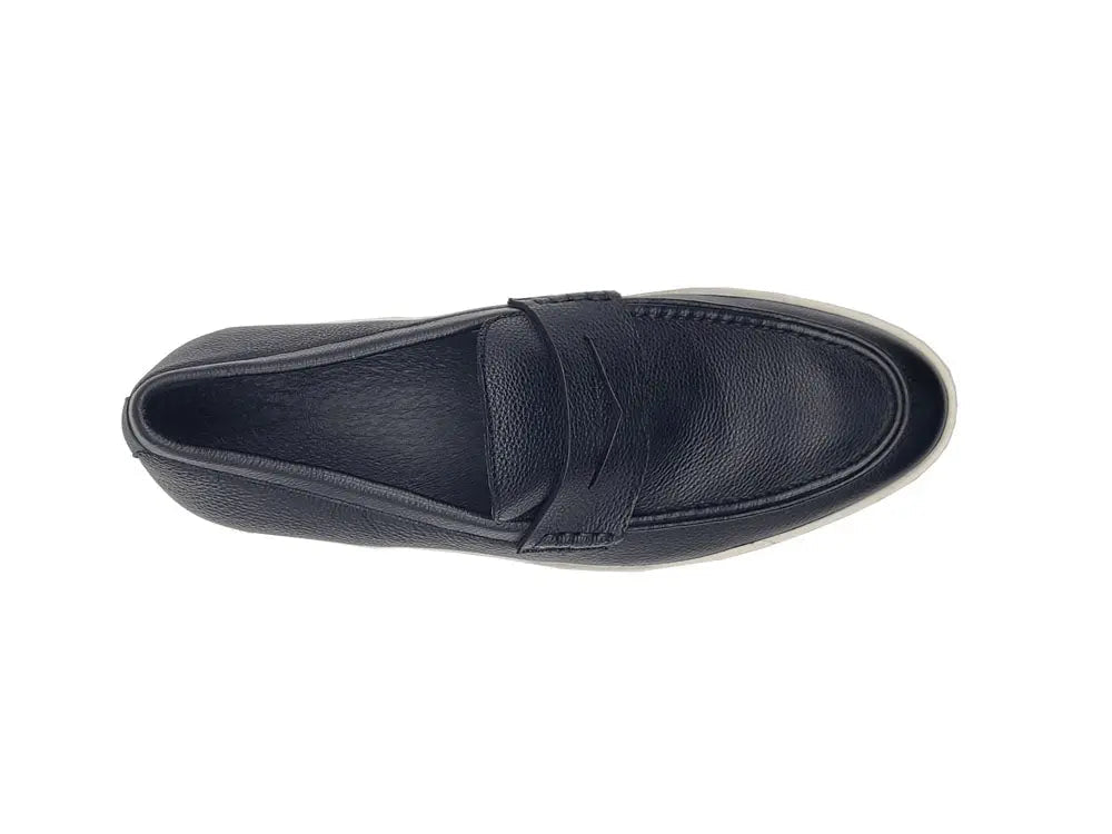 Carrucci Burnished Leather Sneaker - 10