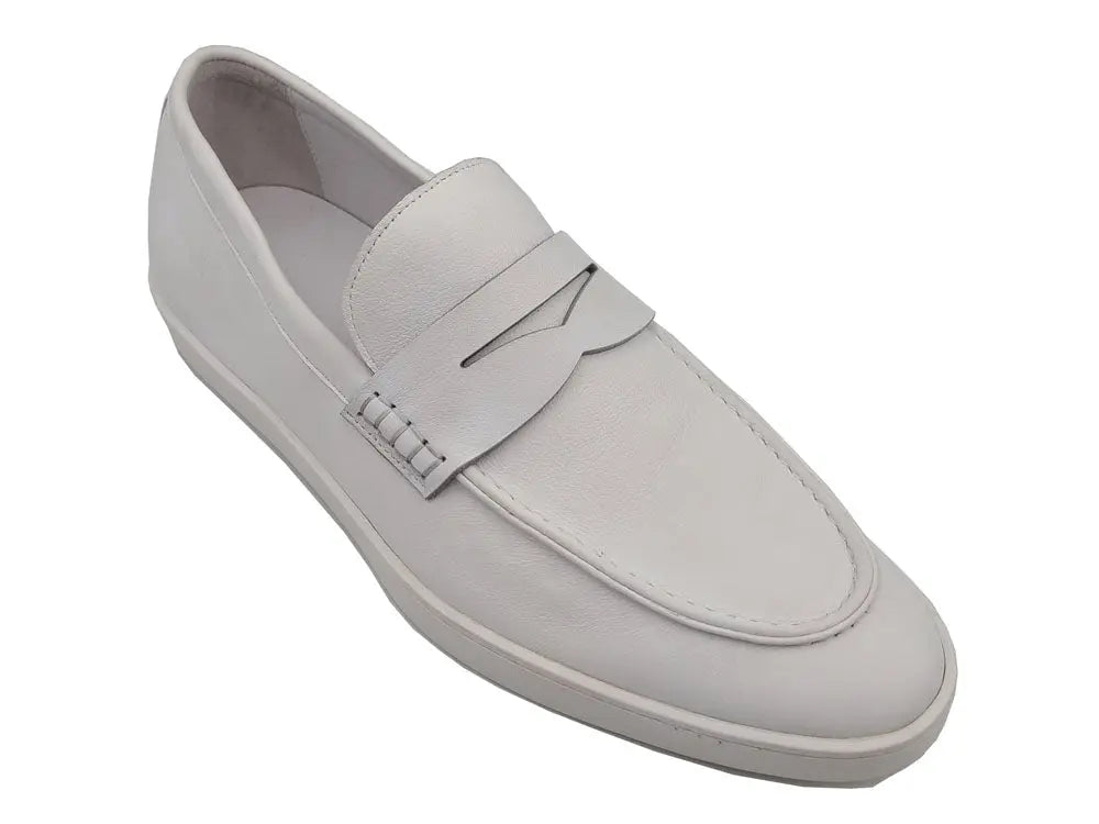 Carrucci Burnished Leather Sneaker - 10