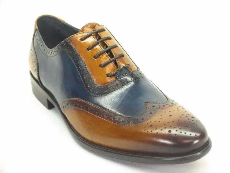 Hand Finished Wingtip Medallion Oxford - 8.5