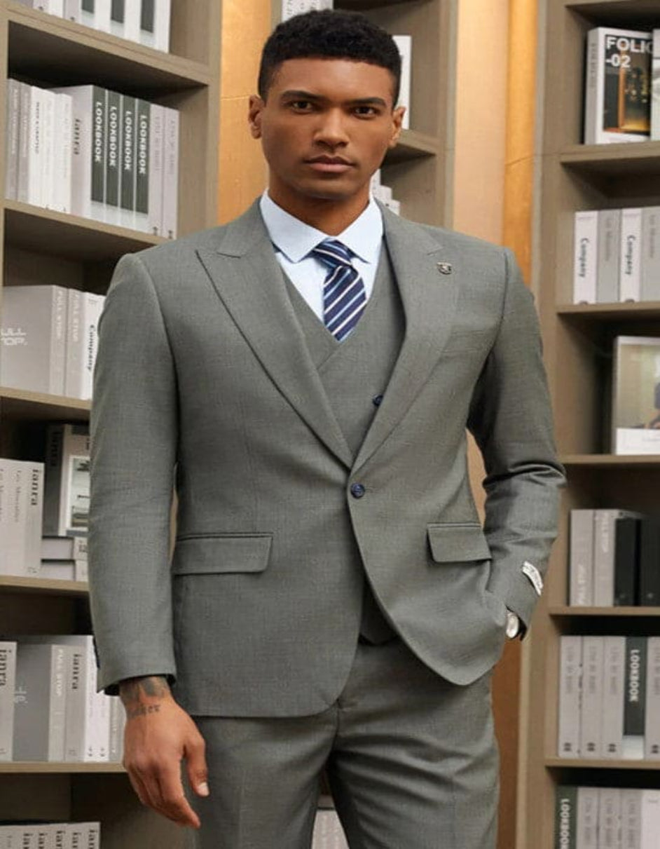 Men's Hybrid Fit Jacket Vested One Button Peak Lapel Designer Suit in Dark Green - Coat Size 38