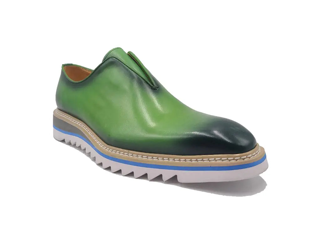 Carrucci Laceless Loafer with Contrast color lightweight sole - 8.5