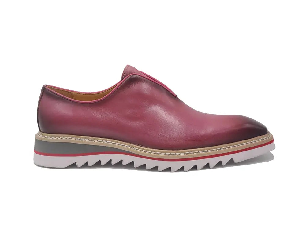 Carrucci Laceless Loafer with Contrast color lightweight sole - 8.5