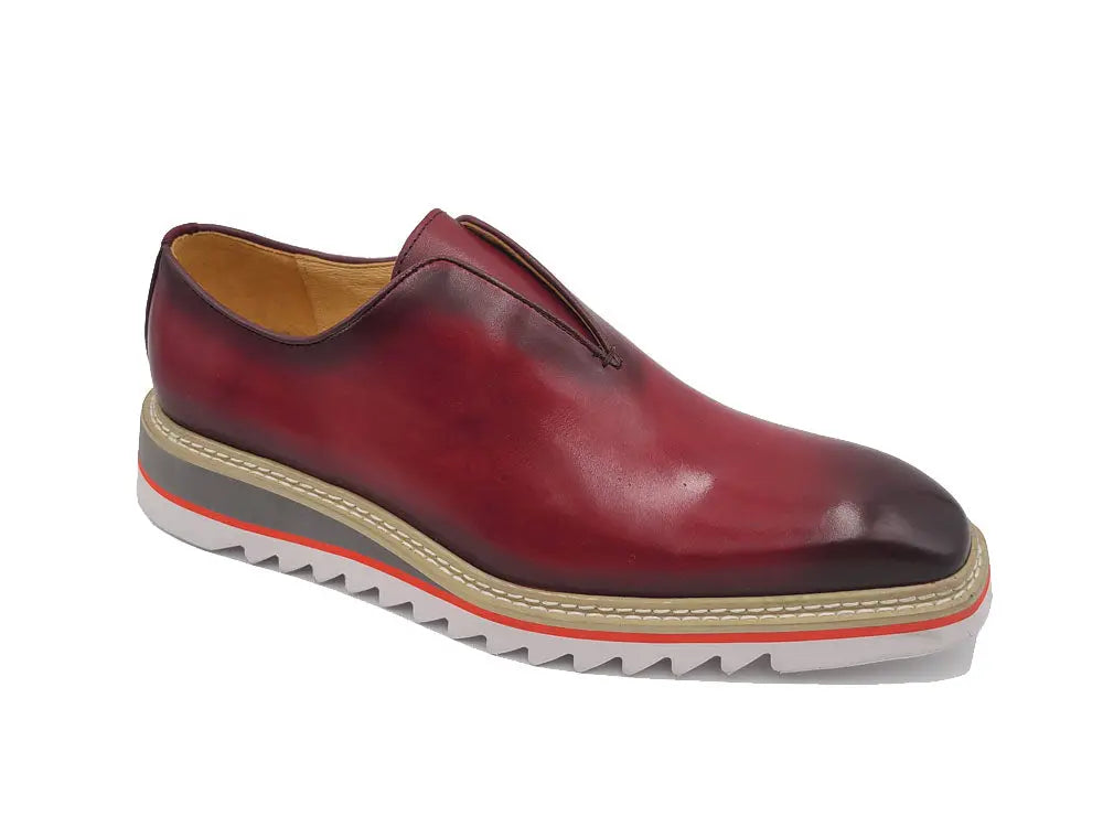 Carrucci Laceless Loafer with Contrast color lightweight sole - 8.5