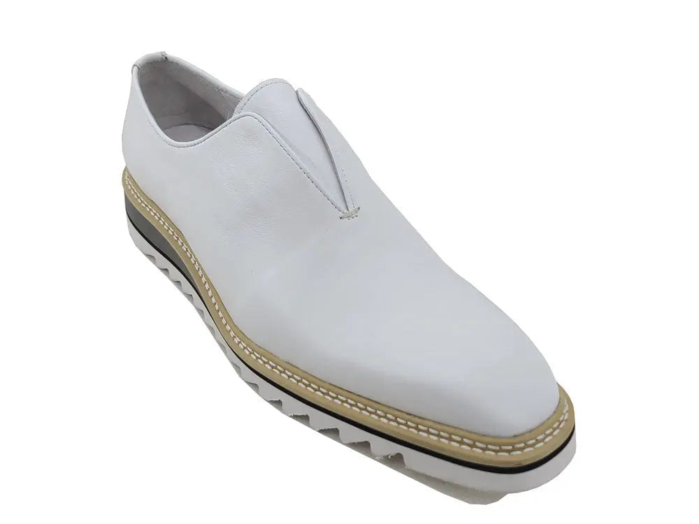 Laceless Loafer with Contrast color lightweight sole - 7.5