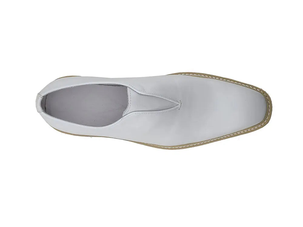 Carrucci Laceless Loafer with Contrast color lightweight sole - 8.5