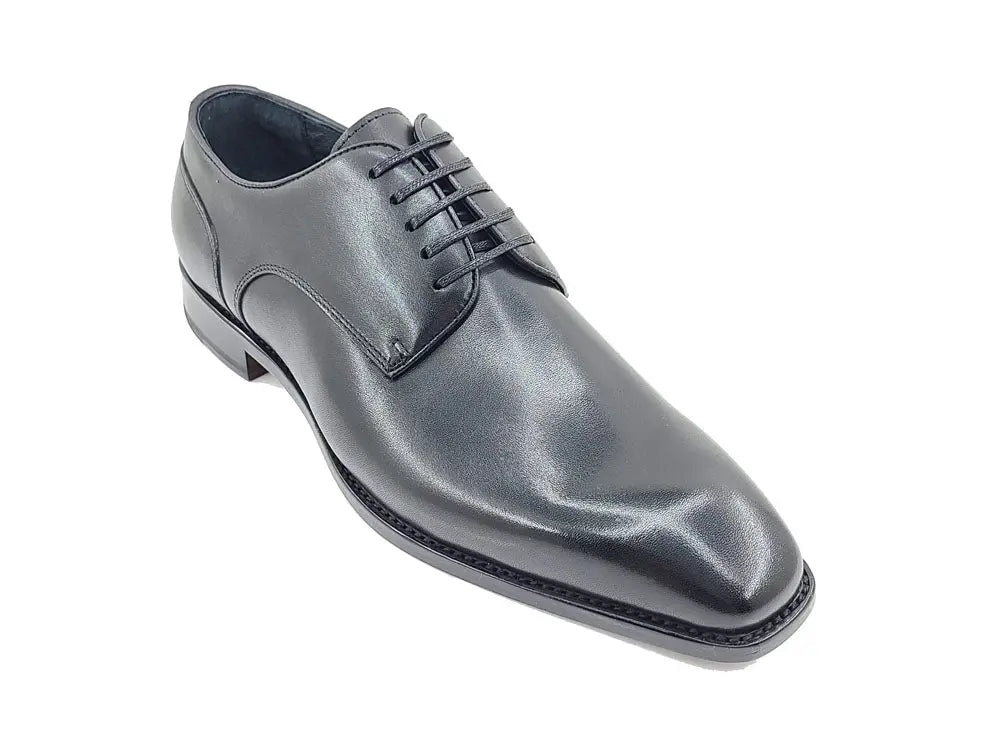 Carrucci Leather Sole Plain Toe Burnished Blucher - 8.5