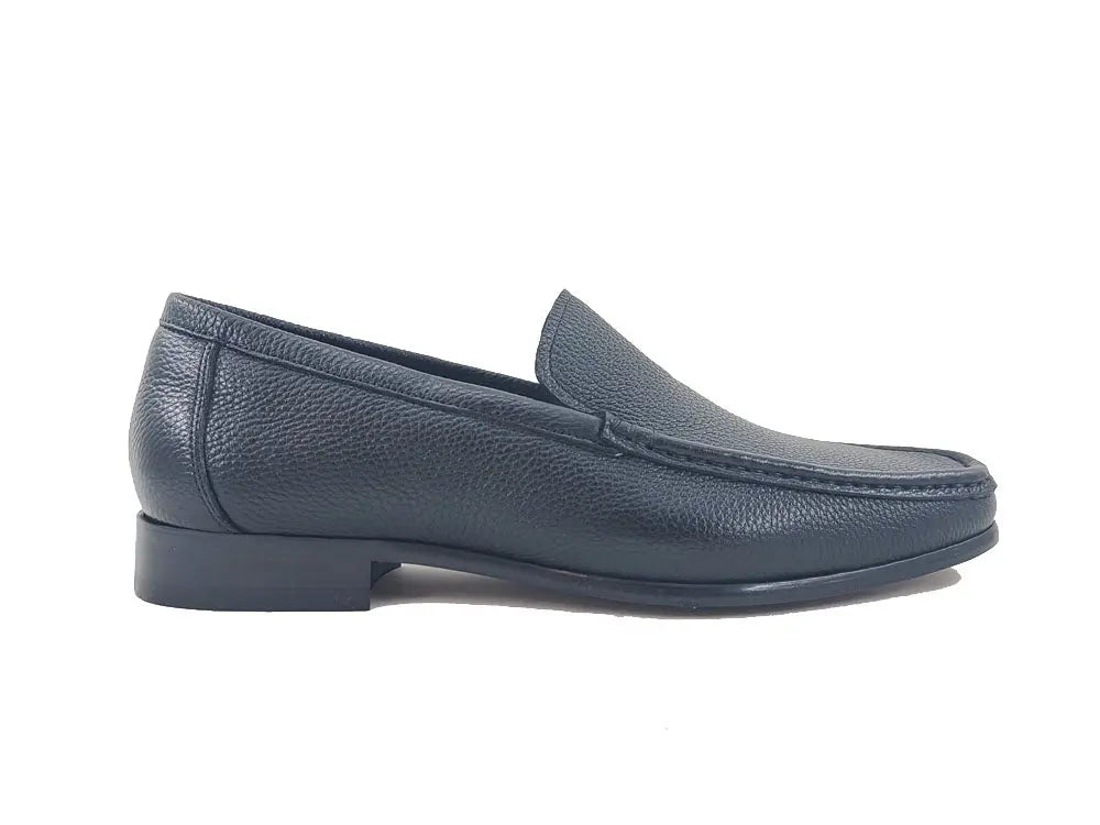 Leather Sole Timeless Slip-on Loafer - 6