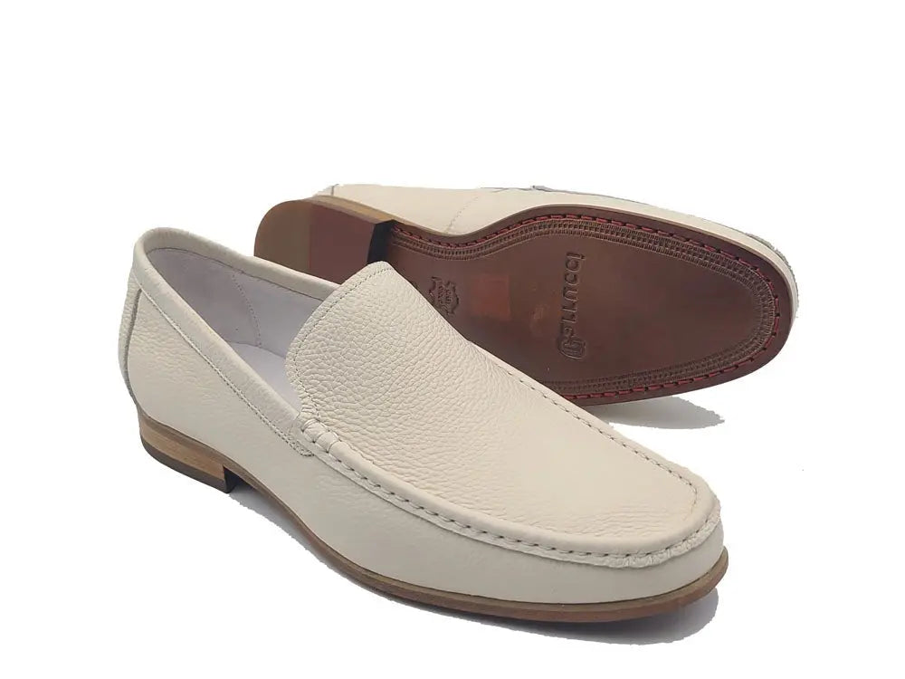 Leather Sole Timeless Slip-on Loafer - 6