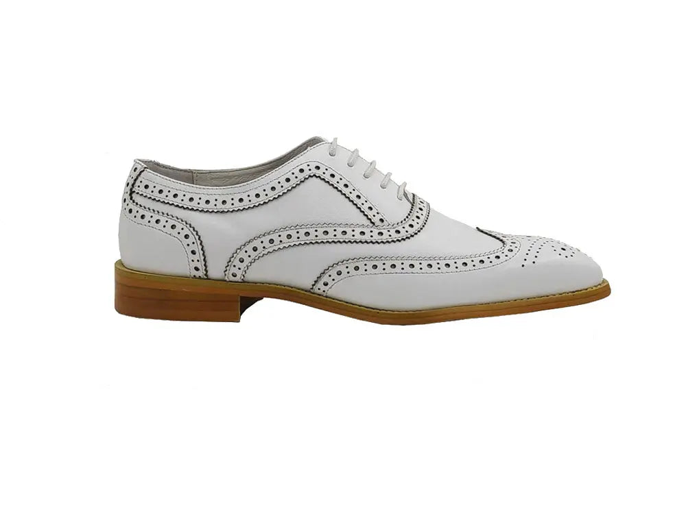 Men Medallion Wingtip Brogue Shoes - 7.5