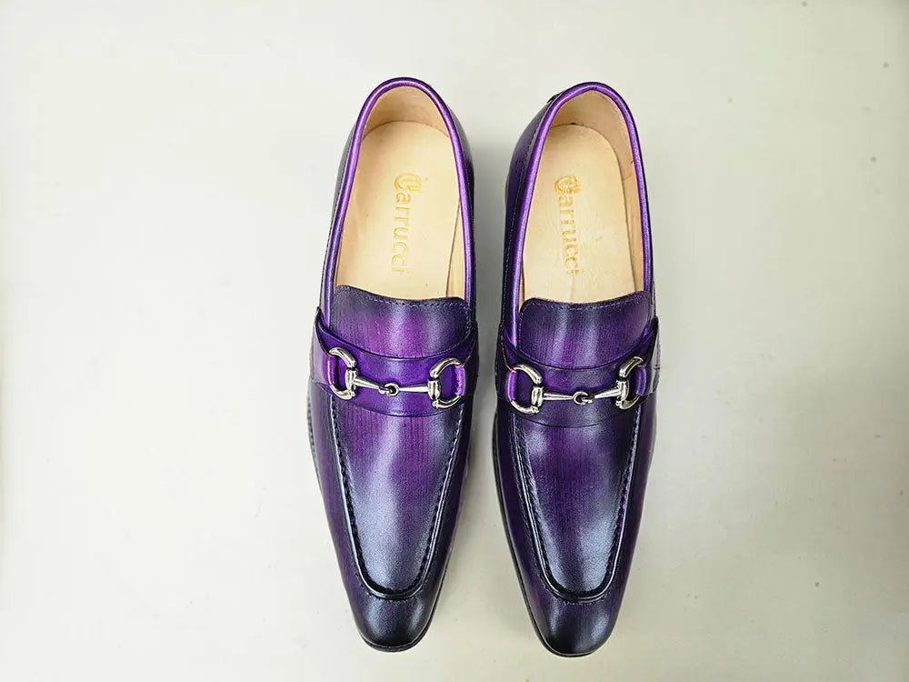 Carrucci Men's Burnished Signature Buckle Loafer