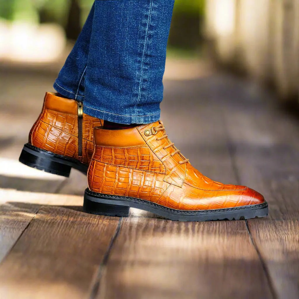 Men's Lace-up Boots Alligator Embossed - 8