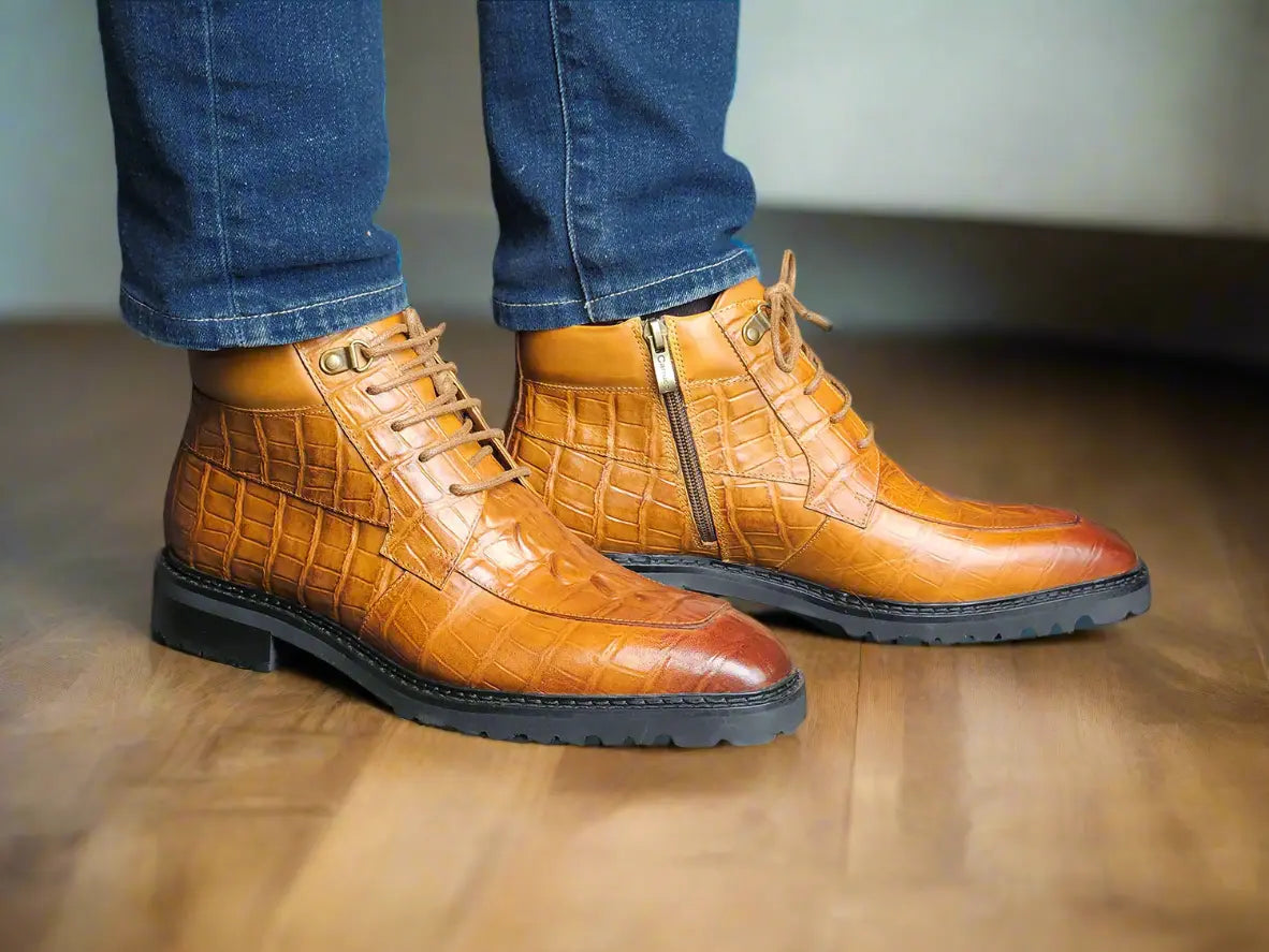 Men's Lace-up Boots Alligator Embossed - 8