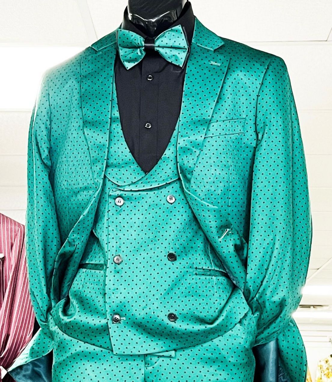 Men's Teal Green Polka Dot Tuxedo with Matching Vest and Bow Tie - 34 Short or Extra Small