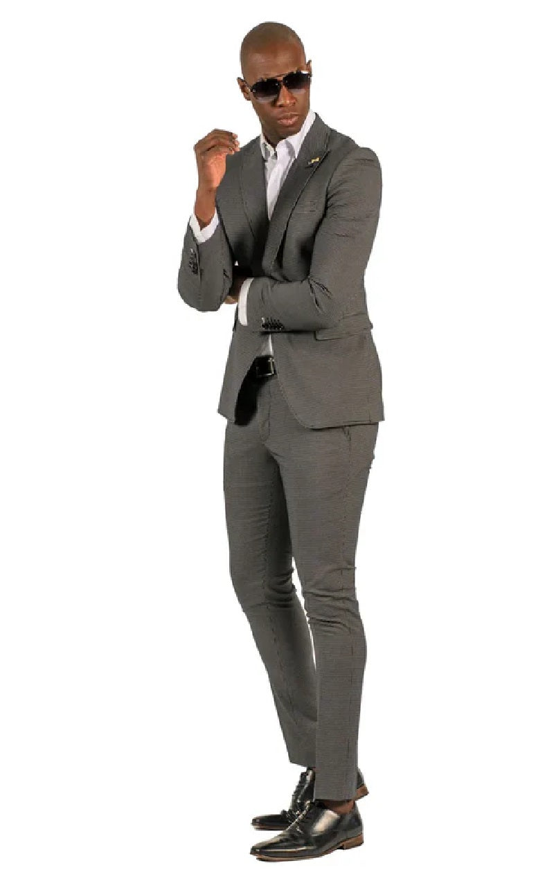 Stretch Fabric - "Gray" Light Weight Suit - Slim Fitted Suit "Style #" - 42 R
