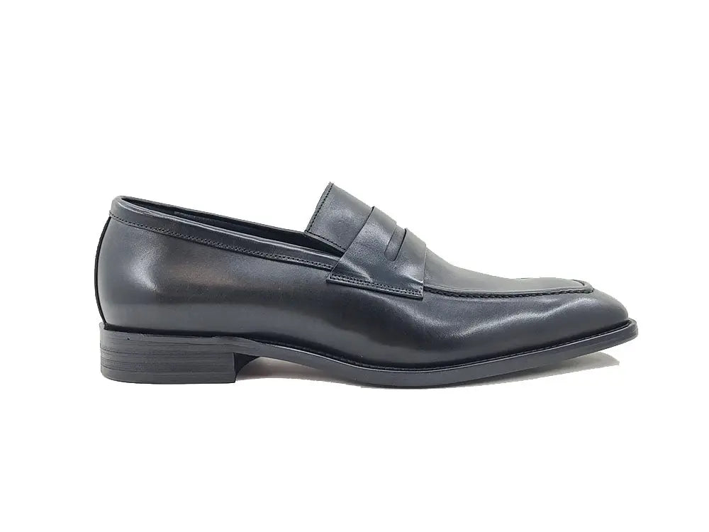 Patina Finished Penny Loafer - 7.5