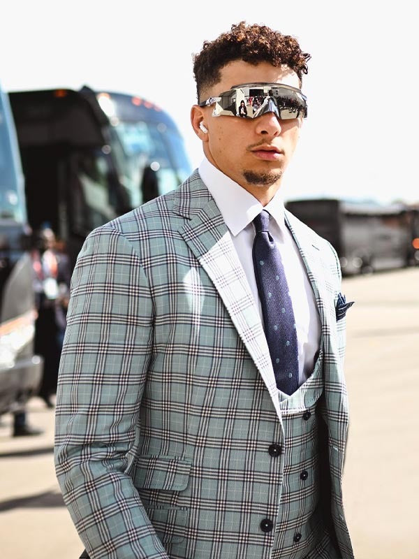 Patrick Mahomes Suits and Tuxedos - 34 Short