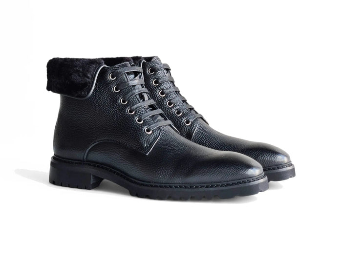 Carrucci Rugged Leather Boot with Shearling - Luxury Brown