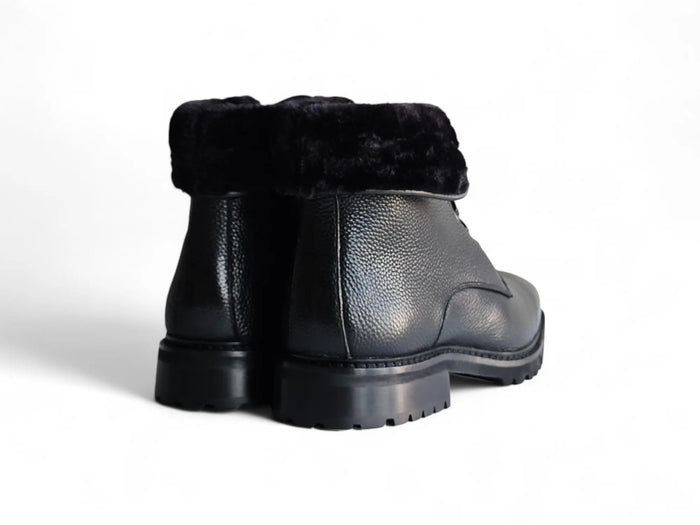 Carrucci Rugged Leather Boot with Shearling - Luxury Brown