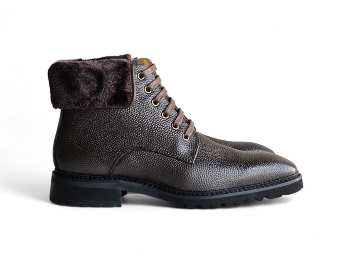 Carrucci Rugged Leather Boot with Shearling - Luxury Brown
