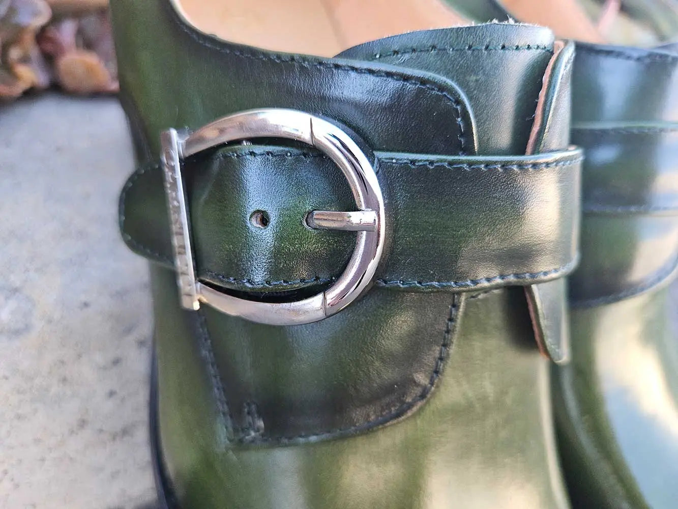 Carrucci Signature Buckle Monk Strap Shoe - 7.5