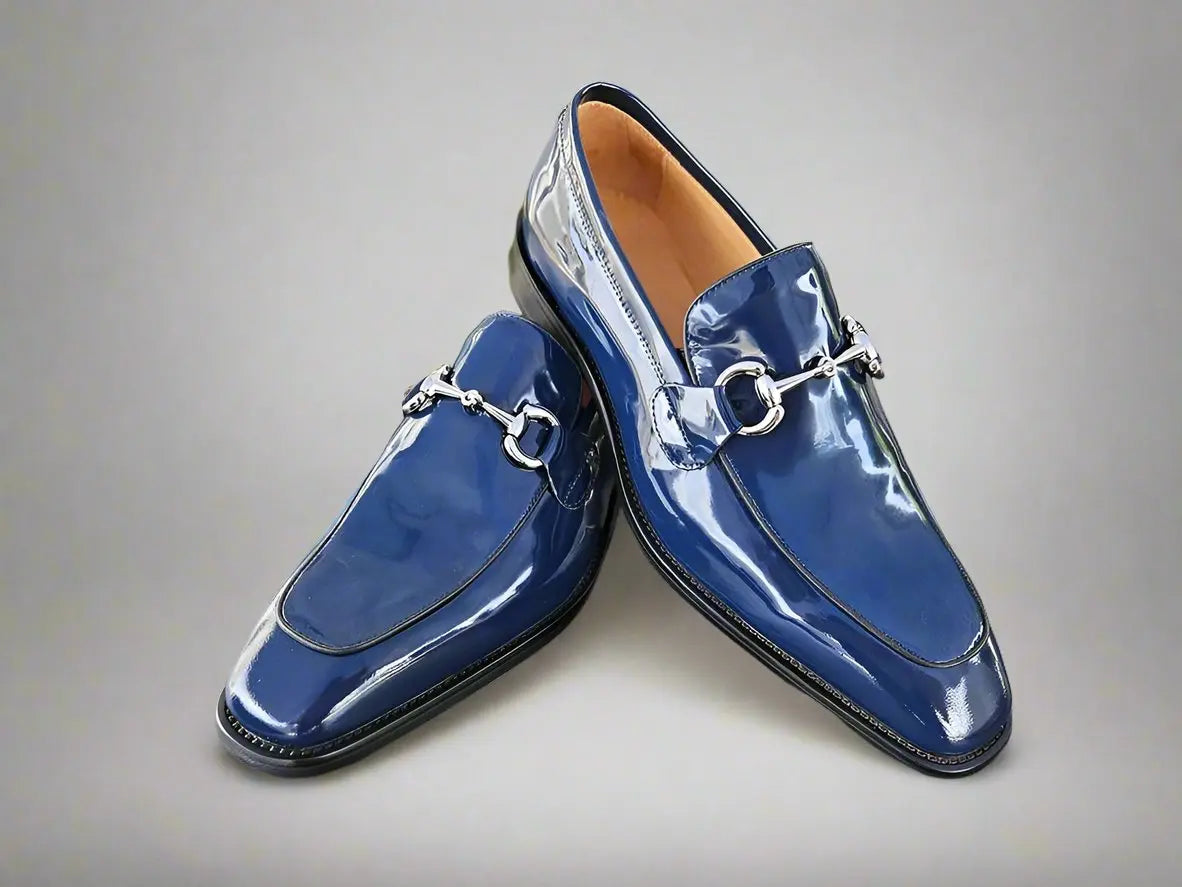 Carrucci Signature Horse Bit Patent Leather Loafer - 7.5