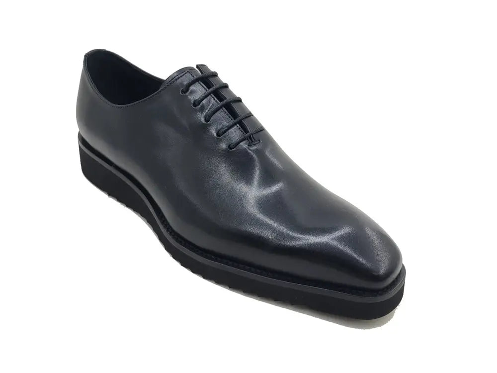 Signature Wholecut Oxford With Lightweight Sole - 9