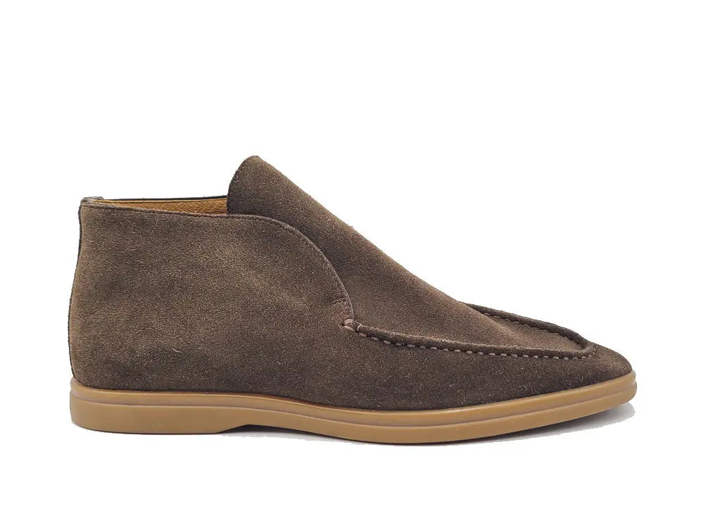 Carrucci Soft Suede Comfort Loafer - 8