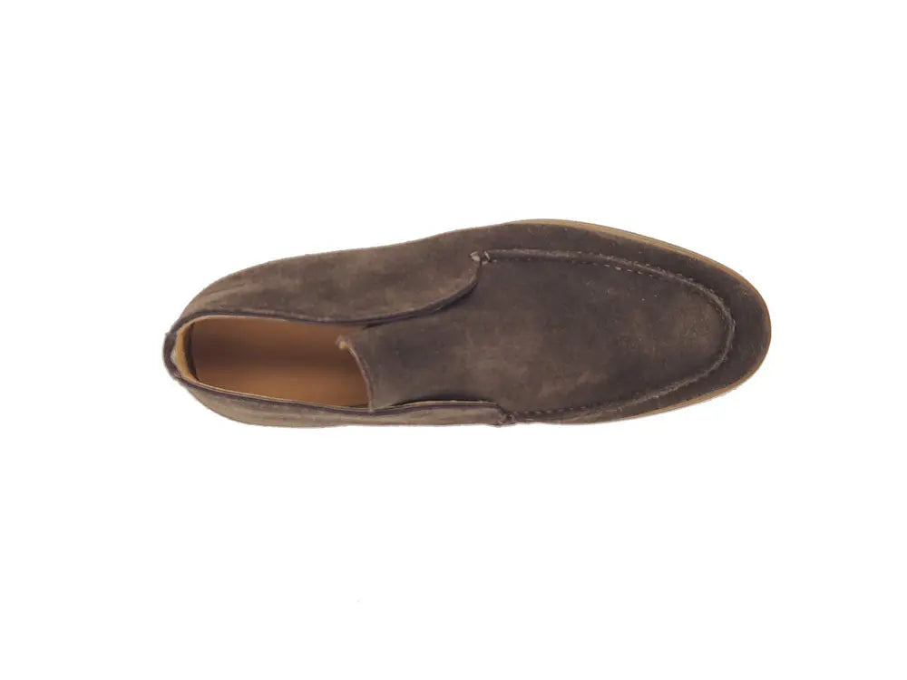 Carrucci Soft Suede Comfort Loafer - 8