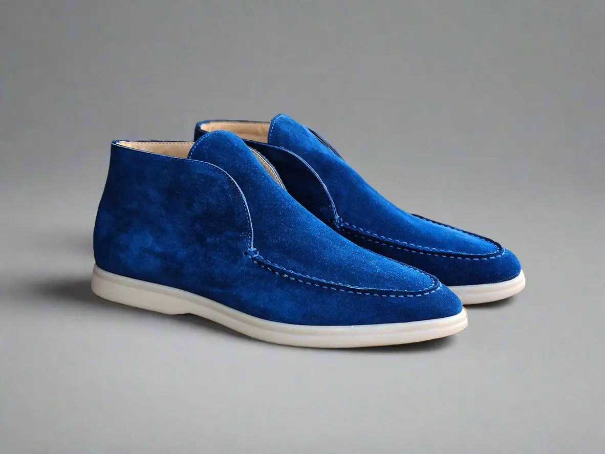 Carrucci Soft Suede Comfort Loafer - 8