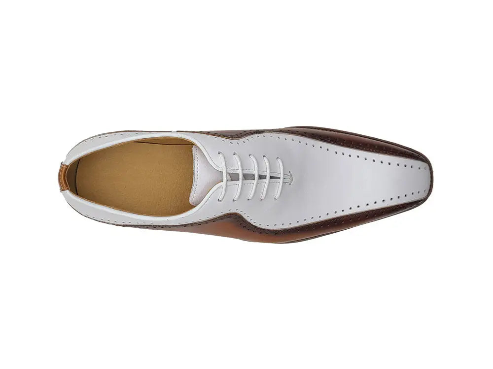 Stylish Two-Tone Brogue Oxford - 8.5