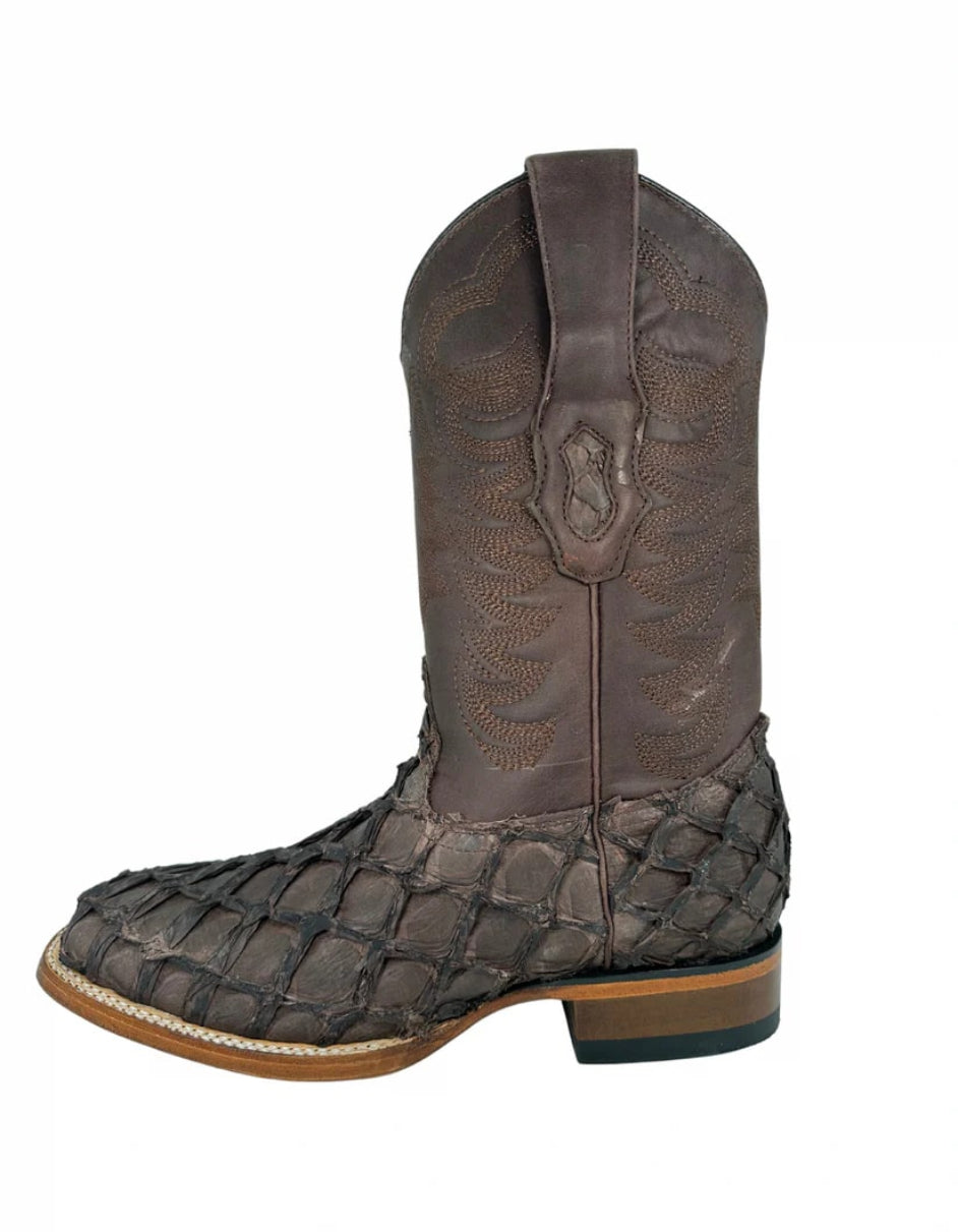 Los Altos Men's Tabacco Genuine Pirarucu Wide Square Toe Boot - 6 Standard / D / Medium