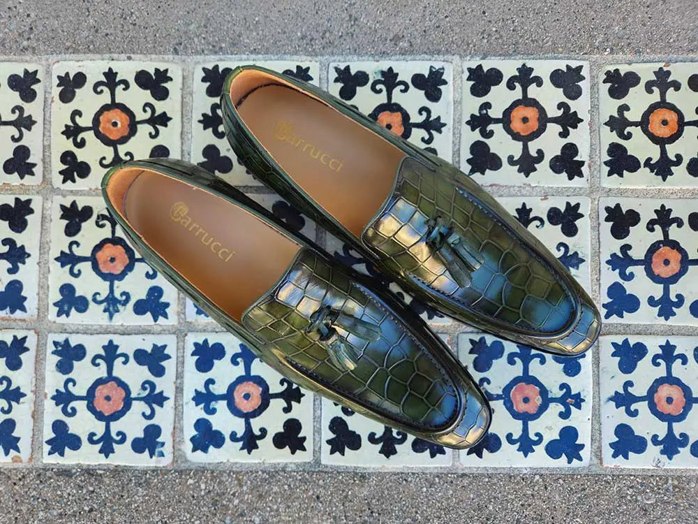 Tassel Loafer With Gator Print - 7.5