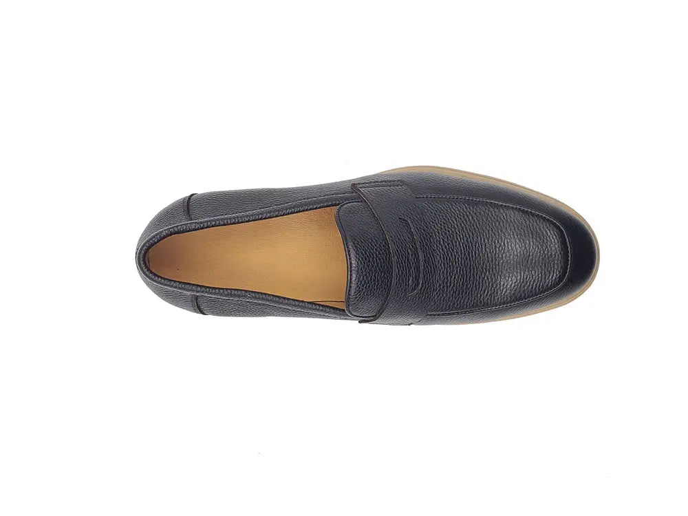 Tumble Calfskin Penny Loafer - 8.5