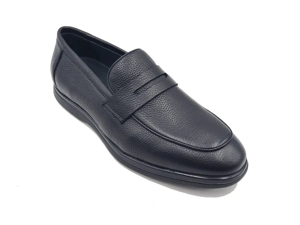 Tumble Calfskin Penny Loafer - 8.5