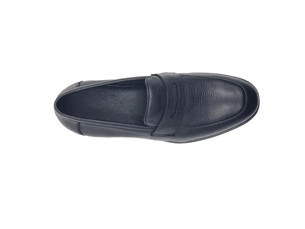 Tumble Calfskin Penny Loafer - 8.5