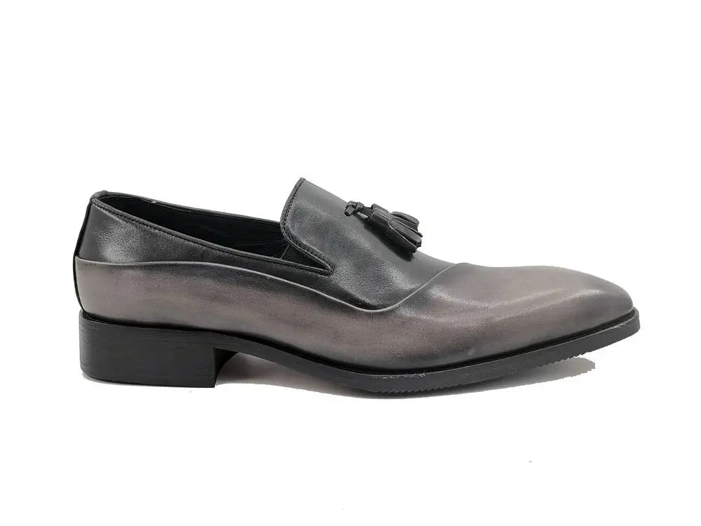 Two Tone Tassel Loafer - 7.5