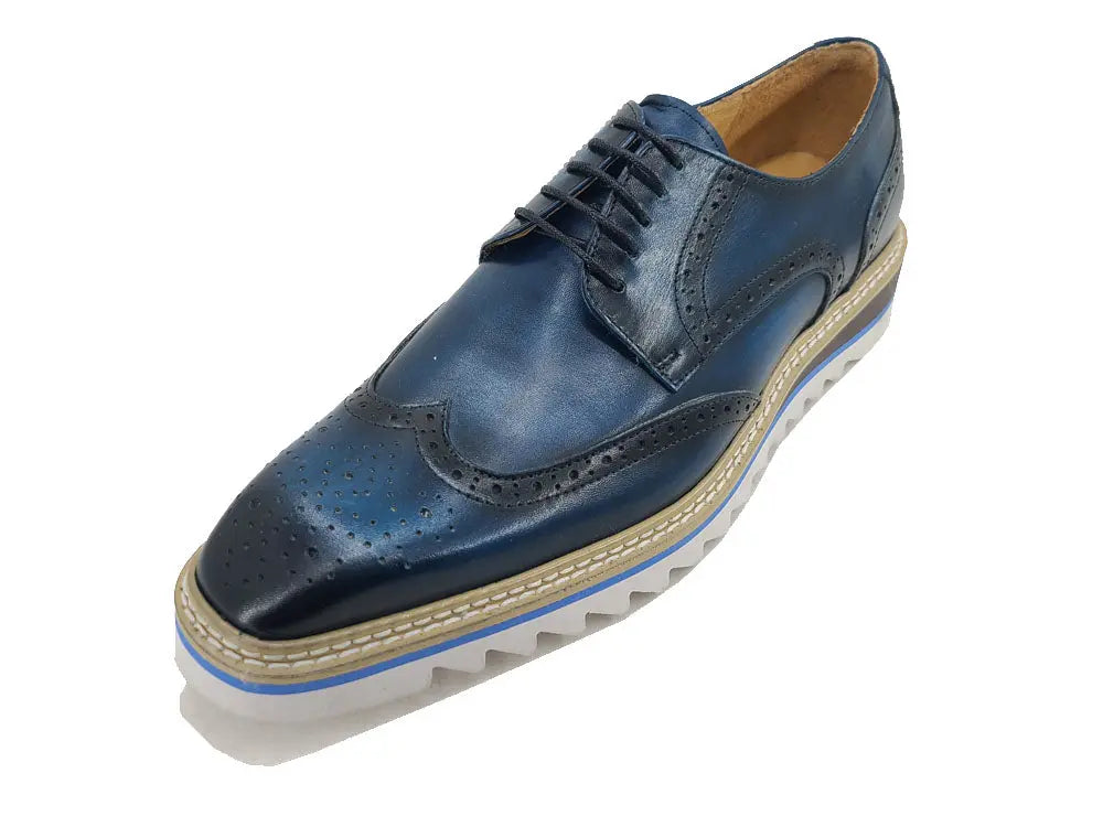 Wing-tip Blucher style Oxford with ligtweight sole - 7.5