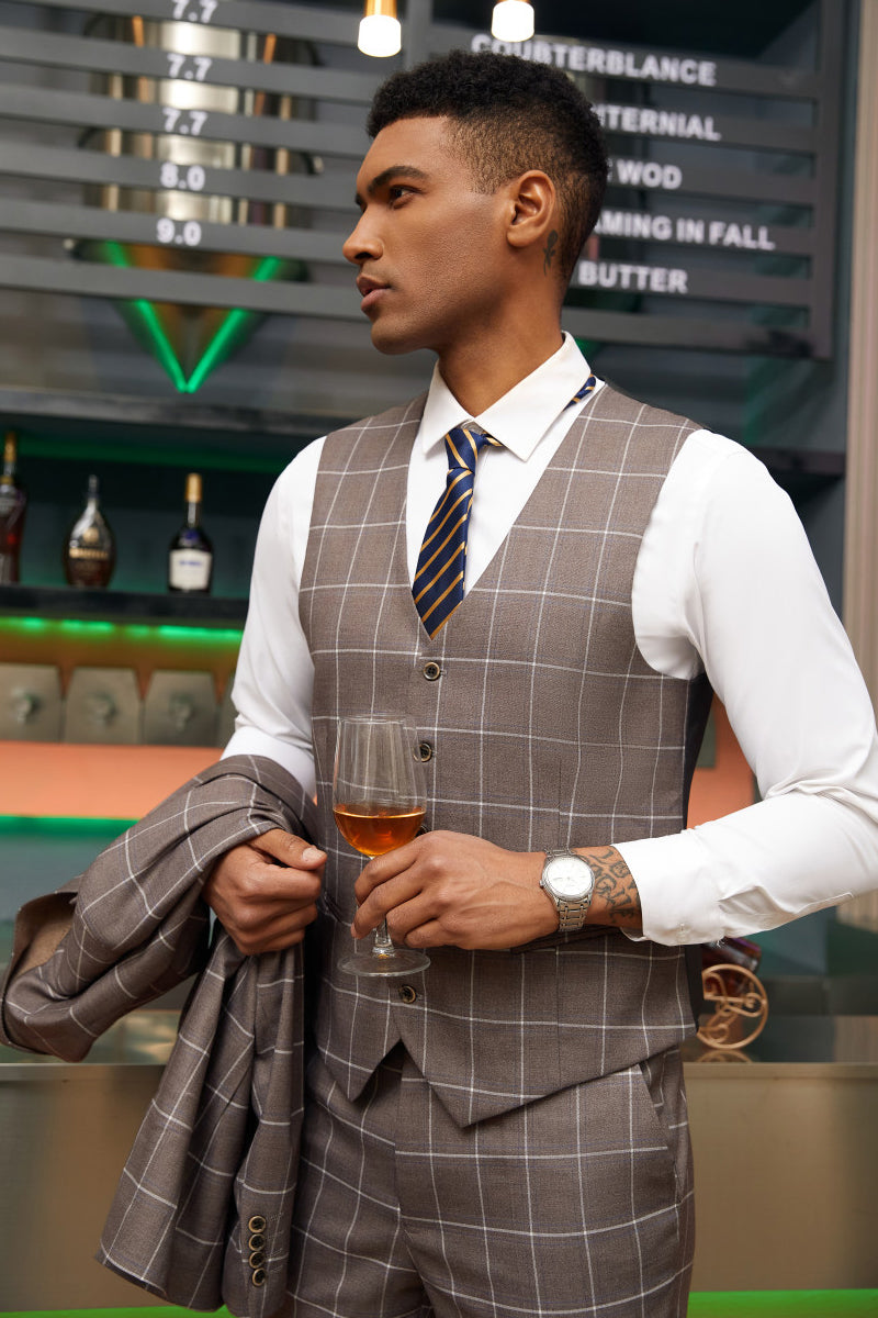 "Stacy Adams Men's Modern Fit Suit - One Button Vested in Light Brown Windowpane Plaid"