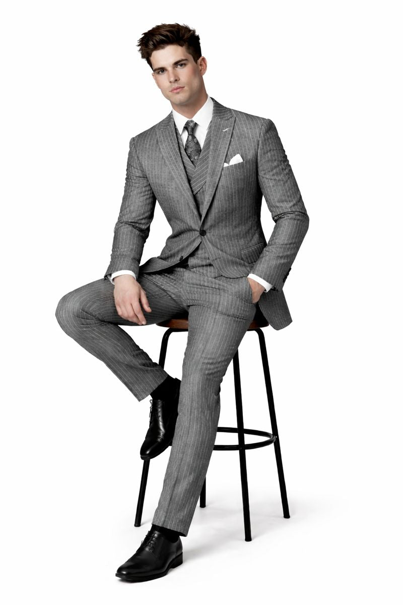 Big and Tall Suit - Grey Big and Tall Regular Fit 3 PC Suit-New Designer Collection