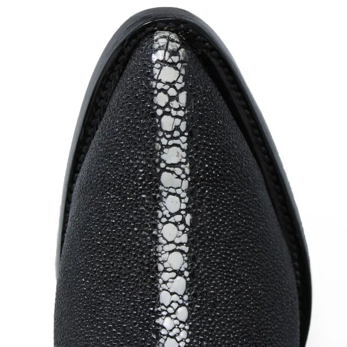Botas de Mantarraya Perla Completa Grabada Horma Puntal Color Negro LC - 6