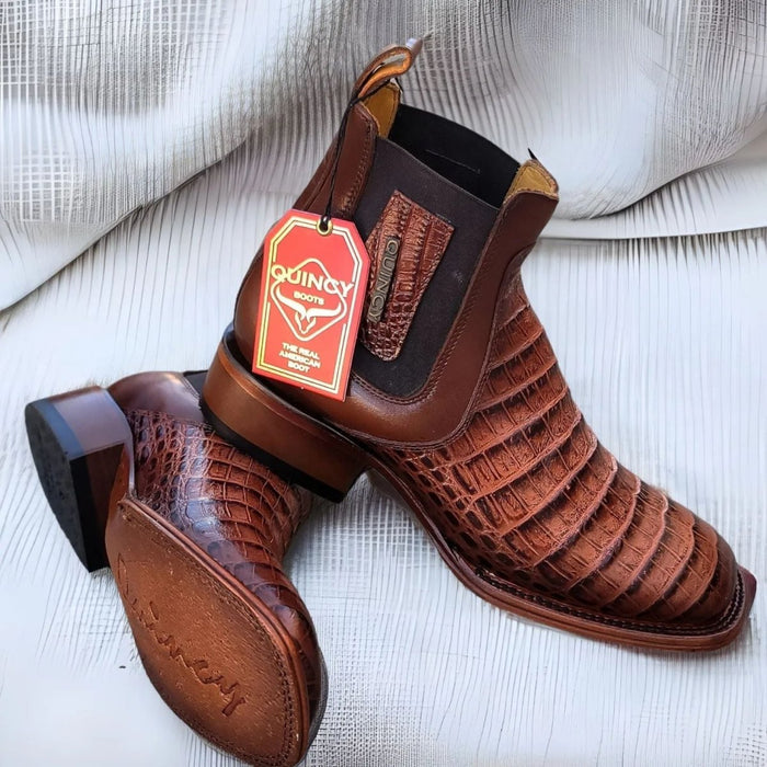 Botin de Cocodrilo Grabado Nuca con Punta Cuadrada Color Cognac - 6